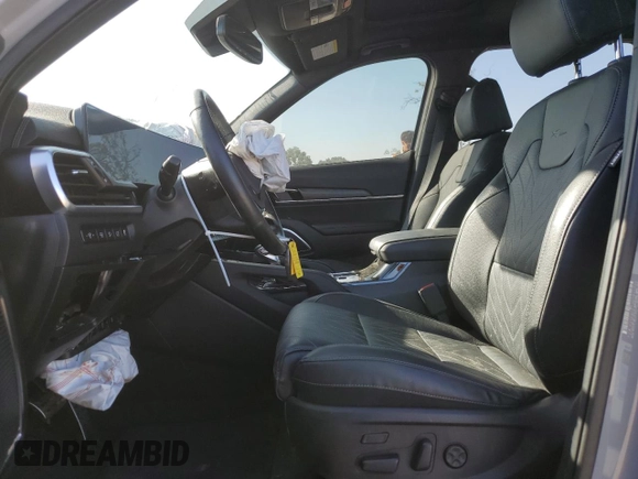 2024 Kia Telluride SX Prestige X-Pro z VIN 5XYP5DGC8RG422323, wystawiony jako Copart lot #55699535 z przebiegiem 18 348 mil mil oraz Szkoda całkowita • Salvage title. Historia ofert i sprzedaży dostępna na DreamBid. Obrazek 7.