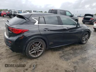 2017 Infiniti QX30 Sport with VIN SJKCH5CP4HA015292, listed as a Copart auction lot 71098904 with 0 mi miles and Salvage Title. Bid and sale history available at carsss.com. Image 3.