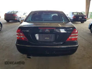 2006 Mercedes-Benz C 230 Sport z VIN WDBRF52H76A839649, wystawiony jako Copart lot #60904365 z przebiegiem 130 111 mil mil oraz Szkoda całkowita • Salvage title. Historia ofert i sprzedaży dostępna na DreamBid. Obrazek 6.