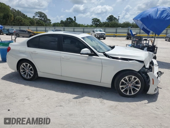 2017 BMW 3 Series 320i z VIN WBA8A9C36HK864011, wystawiony jako Copart lot #58962565 z przebiegiem 101 810 mil mil oraz Czysty tytuł • Clean title. Historia ofert i sprzedaży dostępna na DreamBid. Obrazek 4.