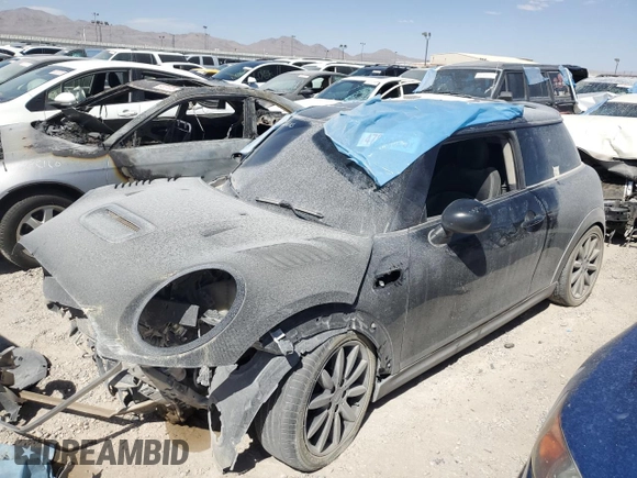 2015 MINI Hardtop S with VIN WMWXP7C52F2A38837, listed as a Copart auction lot 47896825 with 68,784 mi miles and Salvage Title. Bid and sale history available at DreamBid. Image 1.