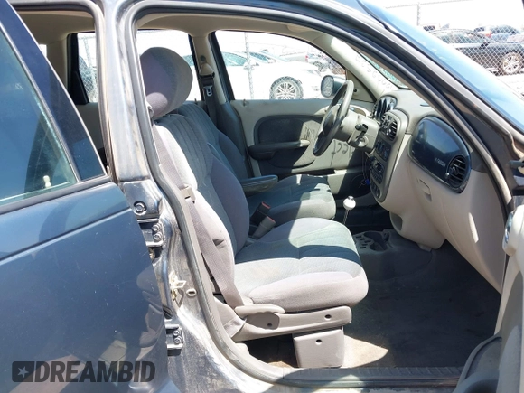 2003 Chrysler PT Cruiser with VIN 3C4FY48B13T526533, listed as a IAAI auction lot 42002527 with 115,364 mi miles. Bid and sale history available at carsss.com. Image 5.