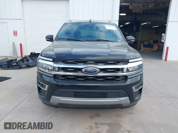 2022 Ford Expedition Limited with VIN 1FMJU1KT5NEA67706, listed as a IAAI auction lot 41562460 with 36,692 mi miles. Bid and sale history available at carsss.com. Image 13.