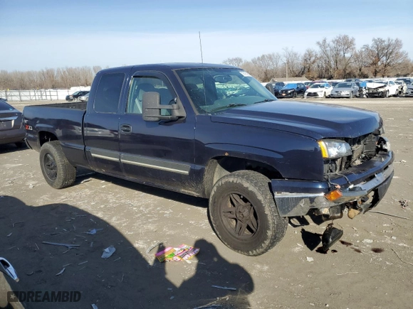 2006 Chevrolet Silverado 1500 LT1 with VIN 1GCEK19Z16Z298540, listed as a Copart auction lot 76161283 with 188,398 mi miles and Clean Title. Bid and sale history available at carsss.com. Image 4.