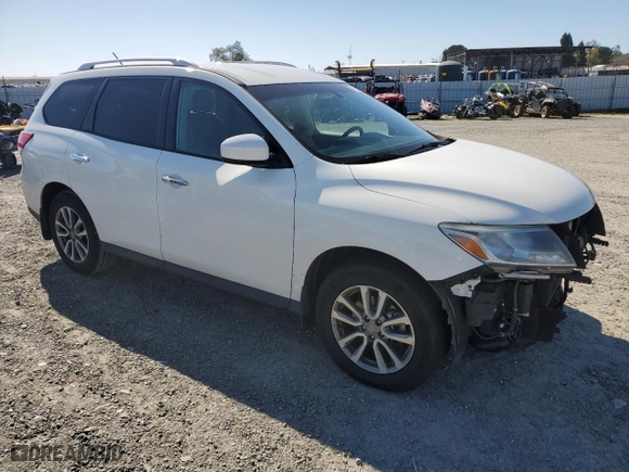 2016 Nissan Pathfinder S with VIN 5N1AR2MN4GC651647, listed as a Copart auction lot 47167075 with 99,902 mi miles and Salvage Title. Bid and sale history available at carsss.com. Image 4.