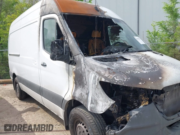 2023 Mercedes-Benz Sprinter Cargo with VIN W1Y4KBHY0PT145559, listed as a IAAI auction lot 41939381 with Not Provided miles and . Bid and sale history available at carsss.com. Image 6.