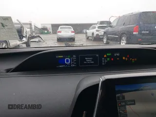 2018 Toyota Prius Two with VIN JTDKARFU1J3547489, listed as a IAAI auction lot 41405605 with 146,971 mi miles. Bid and sale history available at carsss.com. Image 7.