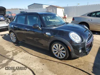 2018 MINI Hardtop 4 Door Cooper S with VIN WMWXU3C59J2F51559, listed as a Copart auction lot 46335915 with 32,660 mi miles and Salvage title. Bid and sale history available at DreamBid. Image 4.