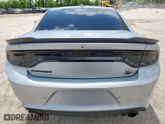 2019 Dodge Charger Scat Pack z VIN 2C3CDXGJ9KH742490, wystawiony jako Copart lot #53571945 z przebiegiem 18 861 mil mil oraz Szkoda całkowita • Salvage title. Historia ofert i sprzedaży dostępna na DreamBid. Obrazek 6.