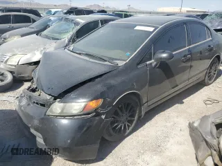 2006 Honda Civic LX z VIN 1HGFA16556L087984, wystawiony jako Copart lot #54978045 z przebiegiem 204 822 mil mil oraz Szkody całkowita. Historia ofert i sprzedaży dostępna na DreamBid. Obrazek 1.