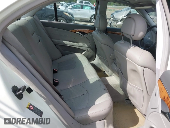 2003 Mercedes-Benz E 320 with VIN WDBUF65J63A263949, listed as a IAAI auction lot 42020627 with Not Provided miles and . Bid and sale history available at DreamBid. Image 8.