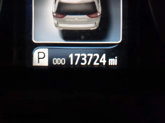 2015 Toyota Sienna Ltd with VIN 5TDDK3DC3FS106157, listed as a IAAI auction lot 41737202 with 173,724 mi miles. Bid and sale history available at carsss.com. Image 16.