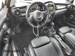2016 MINI Hardtop S with VIN WMWXP7C54G3B33492, listed as a Copart auction lot 57098895 with 83,994 mi miles and Salvage title. Bid and sale history available at DreamBid. Image 8.