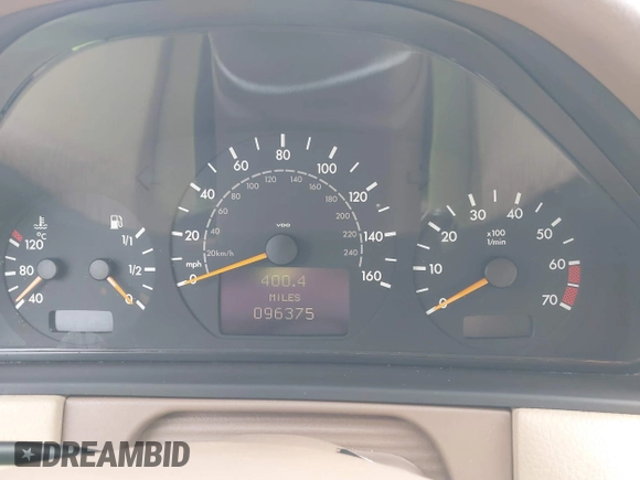 2001 Mercedes-Benz E-Class with VIN WDBJH65J41B349359, listed as a IAAI auction lot 41532318 with 96,375 mi miles. Bid and sale history available at carsss.com. Image 7.