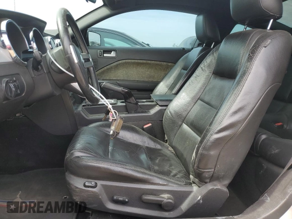 2008 Ford Mustang Deluxe with VIN 1ZVHT80N685161758, listed as a Copart auction lot 53351895 with 179,707 mi miles and Salvage Title. Bid and sale history available at carsss.com. Image 7.