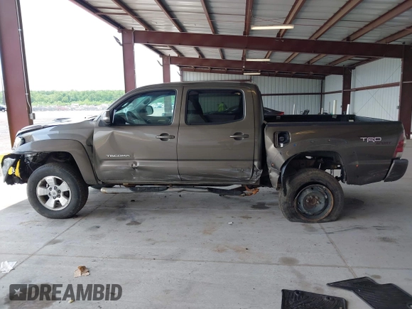 2013 Toyota Tacoma with VIN 3TMLU4EN4DM118438, listed as a IAAI auction lot 42285446 with 162,751 mi miles and . Bid and sale history available at DreamBid. Image 13.