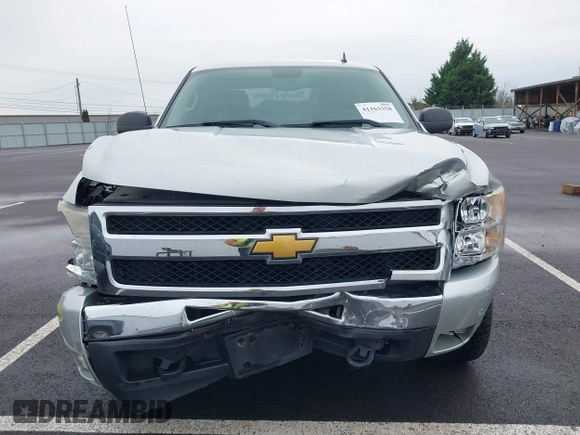 2011 Chevrolet Silverado 1500 LT with VIN 3GCPKSE30BG219790, listed as a IAAI auction lot 41163358 with 152,503 mi miles. Bid and sale history available at carsss.com. Image 12.