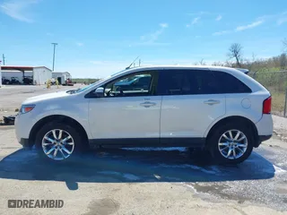 2014 Ford Edge SEL with VIN 2FMDK4JC4EBA01147, listed as a IAAI auction lot 41805050 with 138,418 mi miles. Bid and sale history available at carsss.com. Image 14.