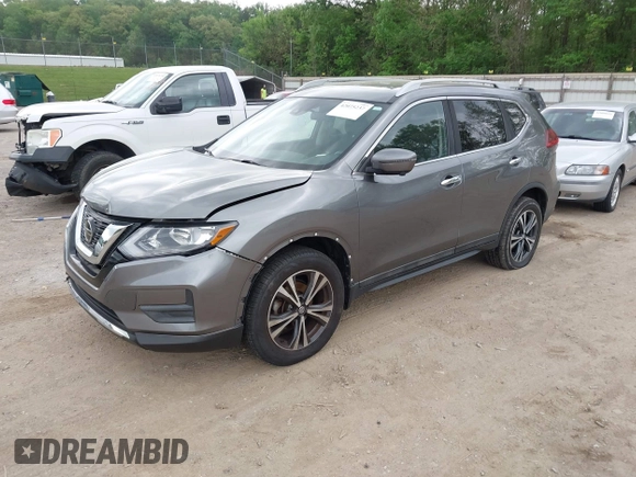 2019 Nissan Rogue SL with VIN 5N1AT2MVXKC842256, listed as a IAAI auction lot 42075237 with 100,377 mi miles and . Bid and sale history available at carsss.com. Image 17.