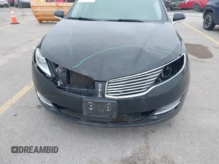 2016 Lincoln MKZ with VIN 3LN6L2J9XGR606387, listed as a IAAI auction lot 41943092 with 183,194 mi miles and . Bid and sale history available at DreamBid. Image 6.