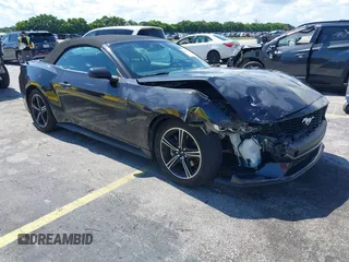 2024 Ford Mustang EcoBoost z VIN 1FAGP8UH9R5123133, wystawiony jako IAAI lot #42538350 z przebiegiem 33 581 mil mil oraz . Historia ofert i sprzedaży dostępna na DreamBid. Obrazek 1.