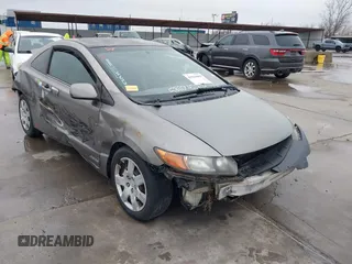 2006 Honda Civic Cpe LX with VIN 2HGFG11686H559025, listed as a IAAI auction lot 41564965 with 279,475 mi miles. Bid and sale history available at carsss.com. Image 1.