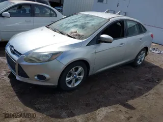 2013 Ford Focus SE with VIN 1FADP3F23DL248065, listed as a IAAI auction lot 41866456 with 82,838 mi miles. Bid and sale history available at carsss.com. Image 2.