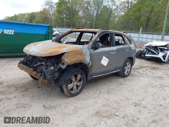 2013 Kia Sorento EX with VIN 5XYKU3A65DG327690, listed as a IAAI auction lot 41968107 with Not provided miles and . Bid and sale history available at DreamBid. Image 2.