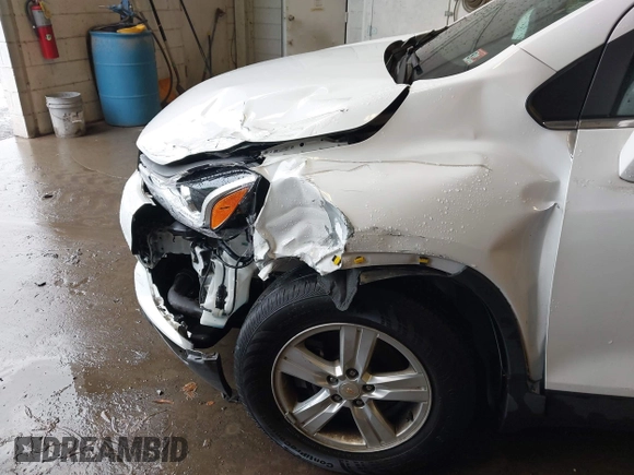2020 Chevrolet Trax LT с VIN KL7CJLSB7LB069297, выставлен на аукционе IAAI как лот 42376204 с пробегом 23 362 миль миль и . История ставок и продаж доступна на DreamBid. Изображение 6.