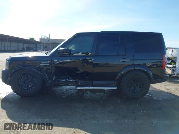 2016 Land Rover LR4 HSE with VIN SALAG2V63GA840960, listed as a IAAI auction lot 41535020 with 102,696 mi miles and . Bid and sale history available at DreamBid. Image 15.