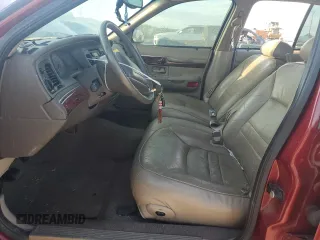 2000 Mercury Grand Marquis LS z VIN 2MEFM75W9YX641907, wystawiony jako Copart lot #50722975 z przebiegiem 152 108 mil mil oraz Szkody całkowita. Historia ofert i sprzedaży dostępna na DreamBid. Obrazek 7.