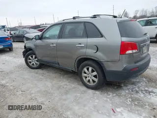 2011 Kia Sorento LX with VIN 5XYKTDA19BG181580, listed as a IAAI auction lot 41386803 with 148,973 mi miles. Bid and sale history available at carsss.com. Image 3.