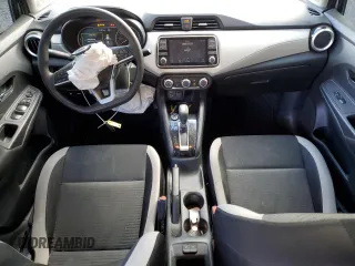 2021 Nissan Versa SV z VIN 3N1CN8EV3ML921934, wystawiony jako Copart lot #81993844 z przebiegiem 31 207 mil mil oraz Szkoda całkowita • Salvage title. Historia ofert i sprzedaży dostępna na DreamBid. Obrazek 8.