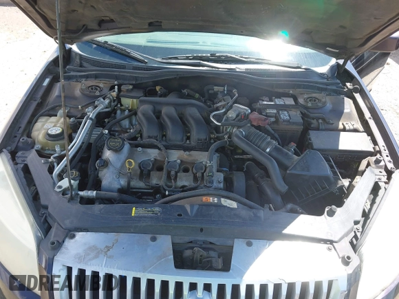 2007 Mercury Milan Premier with VIN 3MEHM08107R626547, listed as a IAAI auction lot 42223921 with 211,862 mi miles and . Bid and sale history available at DreamBid. Image 10.