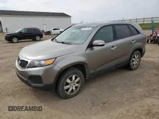 2011 Kia Sorento LX with VIN 5XYKTCA18BG021264, listed as a Copart auction lot 53424785 with 175,749 mi miles and Clean Title. Bid and sale history available at carsss.com. Image 1.
