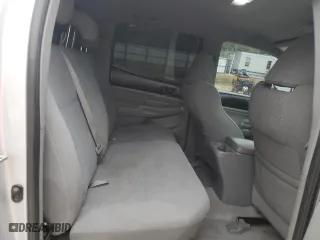 2010 Toyota Tacoma with VIN 3TMMU4FNXAM020156, listed as a Copart auction lot 89398705 with 221,407 mi miles and Salvage Title. Bid and sale history available at carsss.com. Image 10.