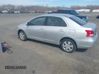 2008 Toyota Yaris with VIN JTDBT903284009639, listed as a IAAI auction lot 41793629 with 40,000 mi miles. Bid and sale history available at carsss.com. Image 3.