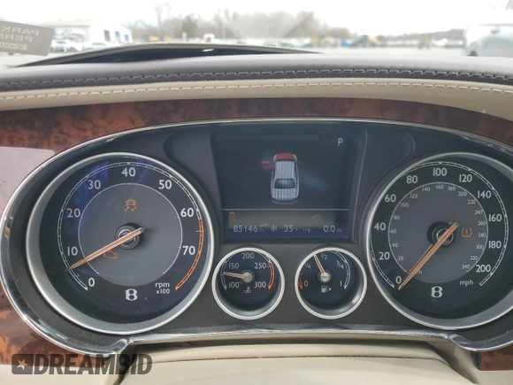 2014 Bentley Flying Spur with VIN SCBEC9ZA1EC090152, listed as a Copart auction lot 44933585 with 85,146 mi miles and Salvage title. Bid and sale history available at DreamBid. Image 9.