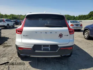 2020 Volvo XC40 Inscription z VIN YV4162UL1L2320498, wystawiony jako Copart lot #58047125 z przebiegiem 64 346 mil mil oraz Szkoda całkowita • Salvage title. Historia ofert i sprzedaży dostępna na DreamBid. Obrazek 6.