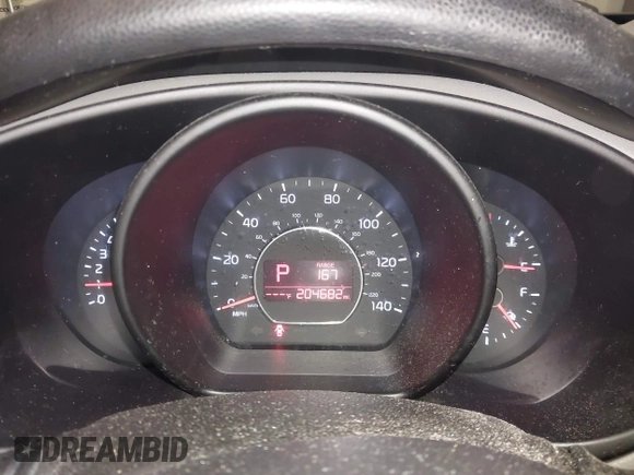 2015 Kia Soul with VIN KNDJN2A20F7779272, listed as a IAAI auction lot 41901719 with 204,682 mi miles. Bid and sale history available at carsss.com. Image 7.