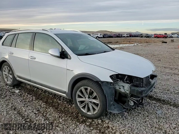 2017 Volkswagen Golf S с VIN 3VWH17AU7HM514346, выставлен на аукционе Copart как лот 85583424 с пробегом 114 859 миль миль и Списание • Salvage title. История ставок и продаж доступна на DreamBid. Изображение 10.