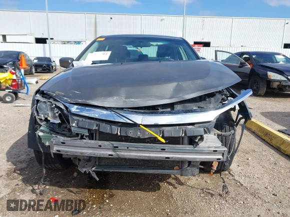 2012 Ford Fusion SE z VIN 3FAHP0HG0CR436745, wystawiony jako IAAI lot #41598812 z przebiegiem 116 305 mil mil oraz . Historia ofert i sprzedaży dostępna na DreamBid. Obrazek 13.