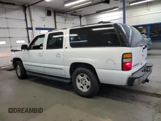 2004 Chevrolet Suburban Z71 with VIN 3GNFK16ZX4G119022, listed as a Copart auction lot 43548145 with 174,143 mi miles and Salvage Title. Bid and sale history available at carsss.com. Image 2.