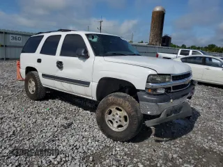2004 Chevrolet Tahoe LS z VIN 1GNEC13V84R288076, wystawiony jako Copart lot #58320985 z przebiegiem 263 726 mil mil oraz Szkoda całkowita • Salvage title. Historia ofert i sprzedaży dostępna na DreamBid. Obrazek 4.