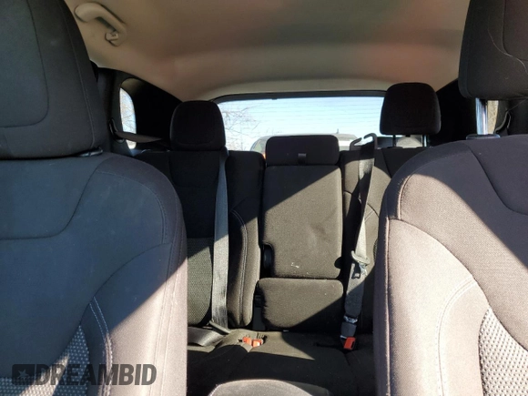 2019 Jeep Cherokee Latitude with VIN 1C4PJMCB0KD453739, listed as a Copart auction lot 79525833 with 89,346 mi miles and Salvage Title. Bid and sale history available at carsss.com. Image 10.