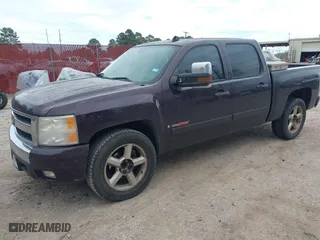 2008 Chevrolet Silverado 1500 LTZ with VIN 2GCEC13Y281121522, listed as a IAAI auction lot 41636172 with 274,769 mi miles. Bid and sale history available at carsss.com. Image 17.