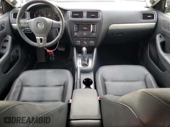 2012 Volkswagen Jetta TDI с VIN 3VWLL7AJ5CM426026, выставлен на аукционе Copart как лот 84648604 с пробегом 133 212 миль миль и Чистый • Clean title. История ставок и продаж доступна на DreamBid. Изображение 8.