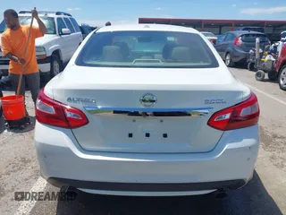 2016 Nissan Altima SL with VIN 1N4BL3AP1GC129036, listed as a IAAI auction lot 42274026 with 125,865 mi miles and . Bid and sale history available at DreamBid. Image 16.