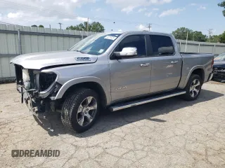 2022 Ram 1500 Laramie z VIN 1C6SRFJT3NN366921, wystawiony jako Copart lot #64076825 z przebiegiem 81 129 mil mil oraz Szkoda całkowita • Salvage title. Historia ofert i sprzedaży dostępna na DreamBid. Obrazek 1.