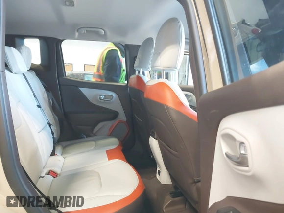 2016 Jeep Renegade Limited with VIN ZACCJBDT5GPD32272, listed as a IAAI auction lot 41725388 with 85,170 mi miles and . Bid and sale history available at DreamBid. Image 8.